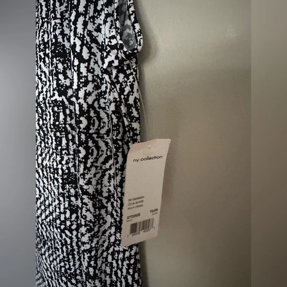 NY COLLECTION size XL BLACK & WHITE abstract print, sleeveless maxi - Picture 7 of 7